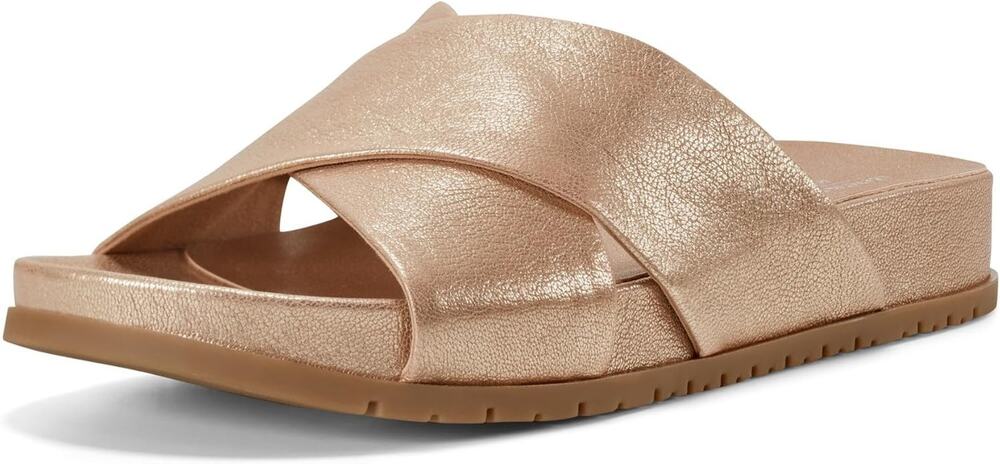 New In Box Rockport Women's Leia, Gold Leather, 7.5 Medium NIB
